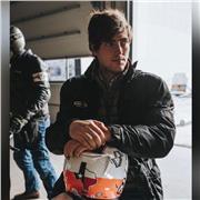 Especialista en Derecho Deportivo, así como derecho civil y mercantil, y con amplios conocimientos en el resto de materias